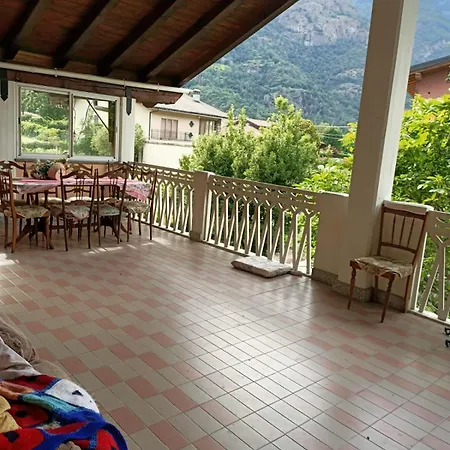 Grande In Casa Privata Champdepraz
